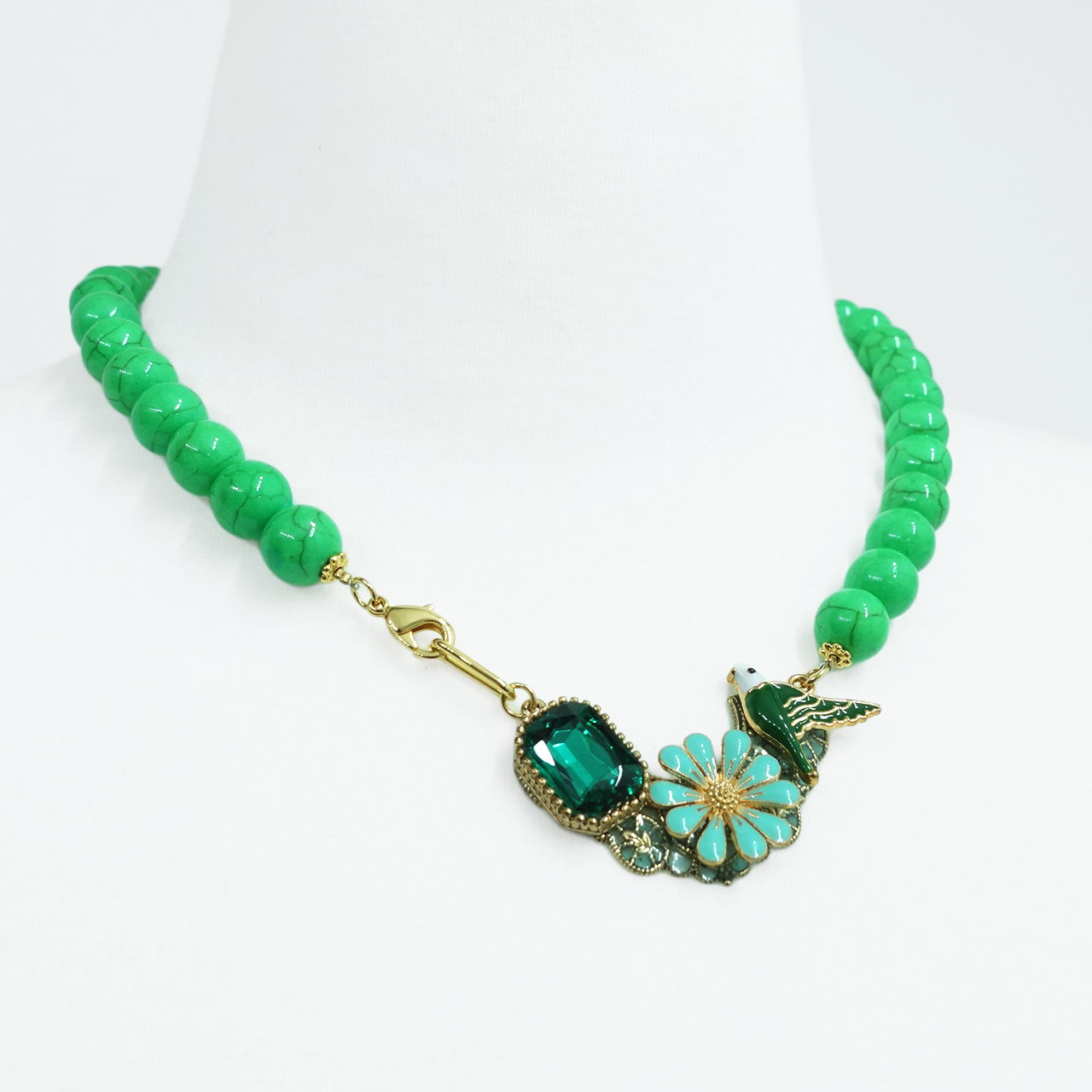 Green Bloom & Bird Pendant Necklace