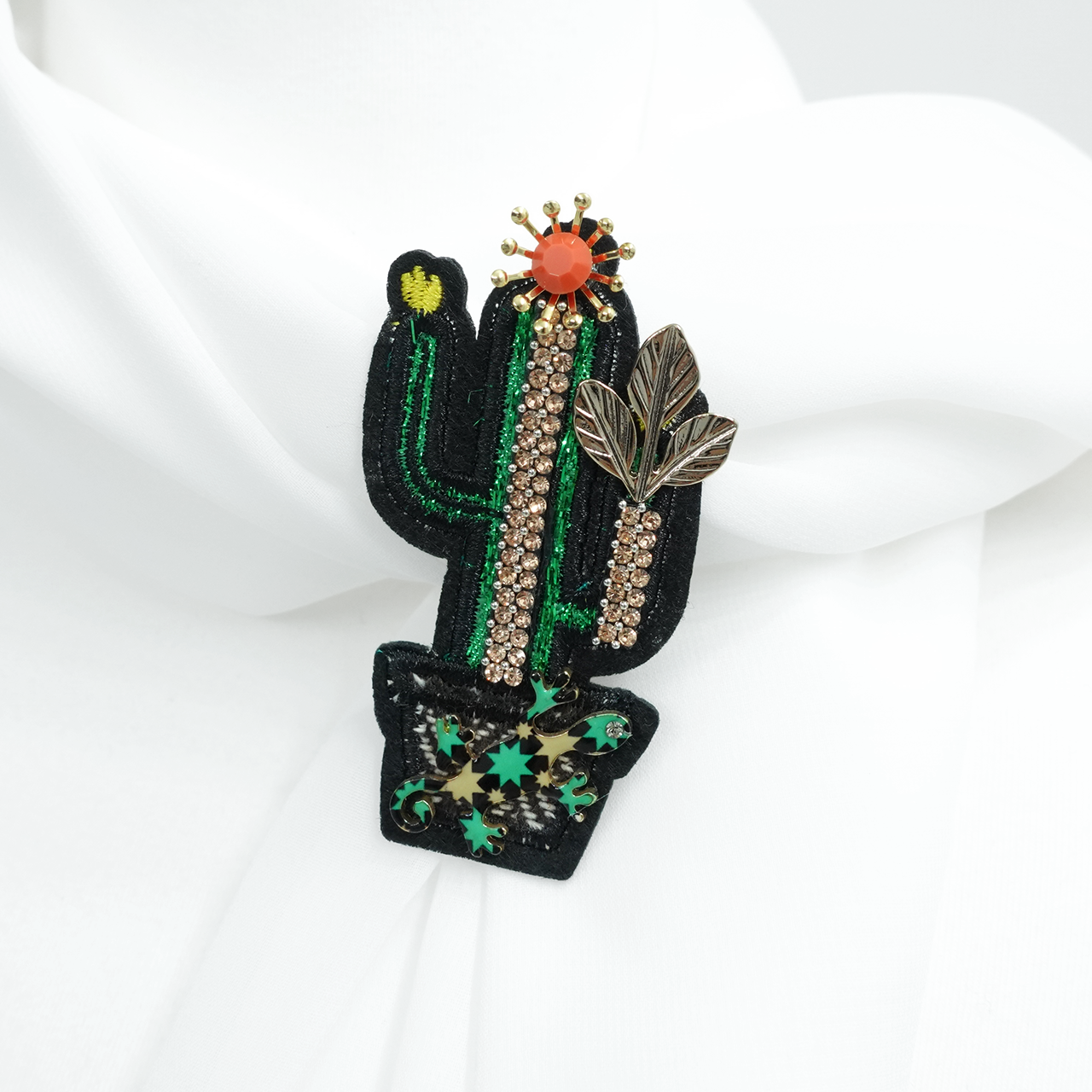 Desert Charm Brooch.