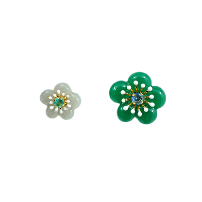 Unbalanced Tiny Blossom Studs